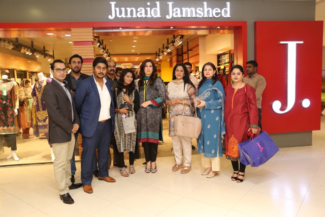 J. Proudly Presents “HAR RANG&nbsp;APNA”