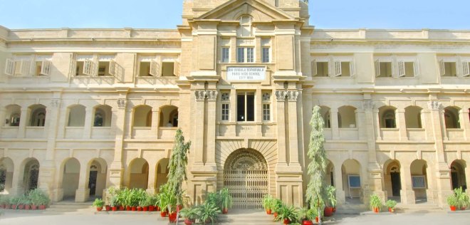 BVS Parsi High School